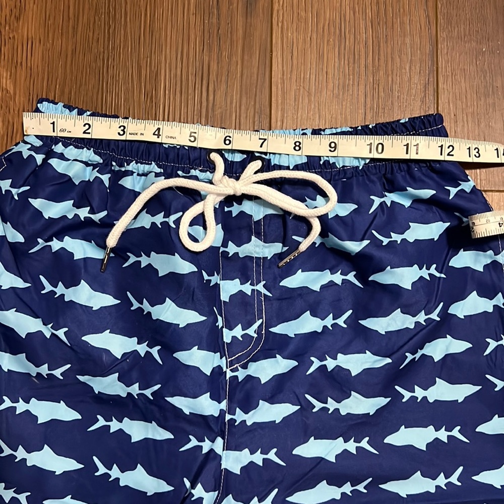 NWOT Shark Print Swim Trunks Quick Dry Bathing suit Elastic Waist 24 inches